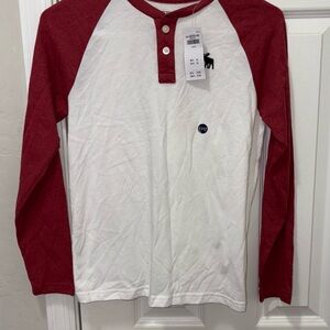 Abercrombie & Fitch Red and White Long Sleeve Tee